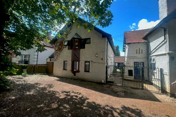 Flat To Rent In Iffley Road, Oxford, OX4