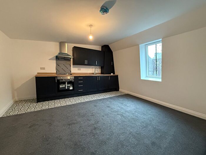 1 Bedroom Flat To Rent In Wood Street, Wakefield, WF1