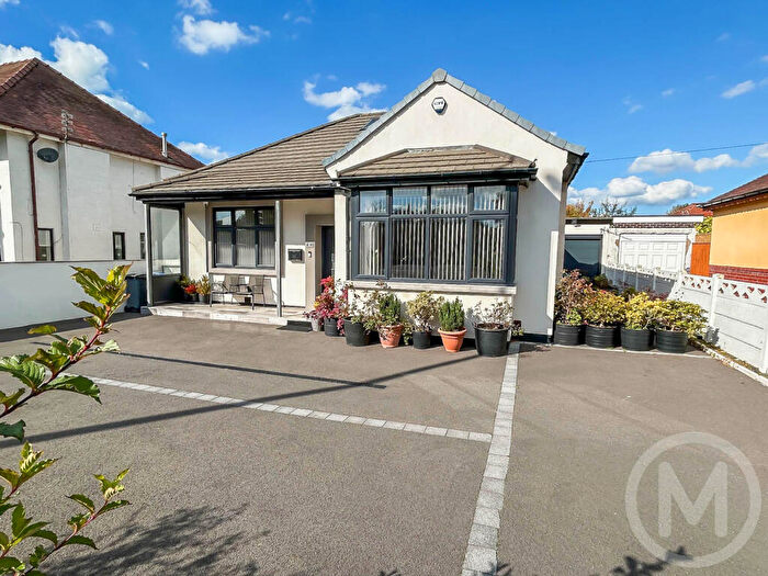 3 Bedroom Detached Bungalow For Sale In Poulton Road, Blackpool, FY3
