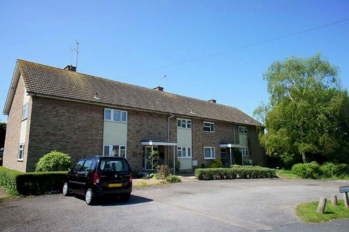 2 Bedroom Flat To Rent In Brookfield Road, Newton Longville, Milton Keynes, MK17