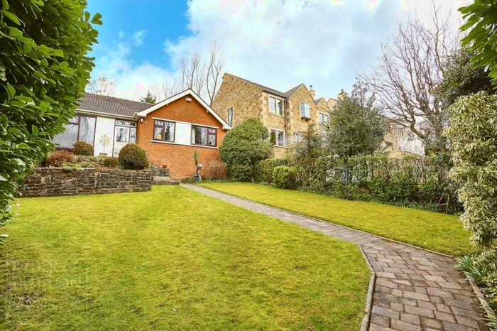 3 Bedroom Bungalow To Rent In Ryefields Drive, Uppermill, Saddleworth, OL3