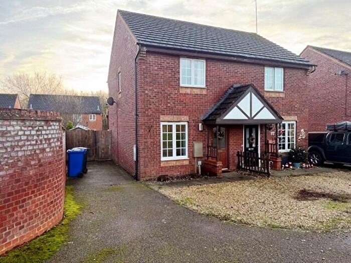 2 Bedroom Semi-Detached House To Rent In Tyrrell Way, Towcester, NN12