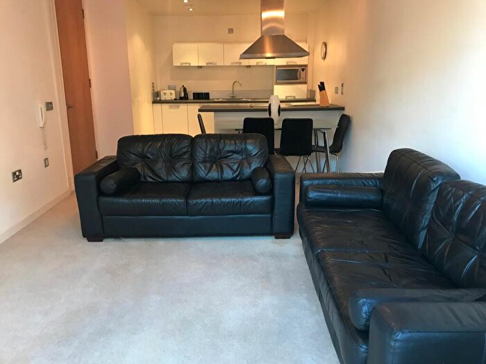2 Bedroom Apartment To Rent In Melia House, Greenquarter, M4