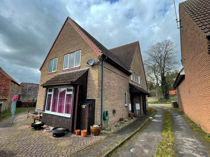 1 Bedroom Flat To Rent In High Street, Great Doddington, Wellingborough, NN29