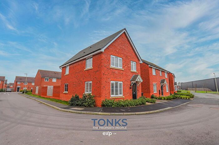 4 Bedroom Detached House For Sale In Thomson Grove, Halesowen, B62