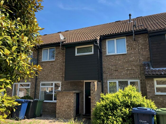 3 Bedroom Terraced House To Rent In The Paddocks, Cambridge, Cambridgeshire, CB1