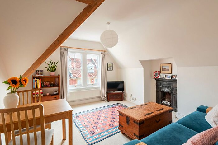 1 Bedroom Flat For Sale In Florence Park, Bristol, BS6