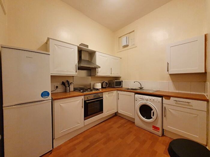 4 Bedroom Flat To Rent In Summerhall Square, Edinburgh, EH9
