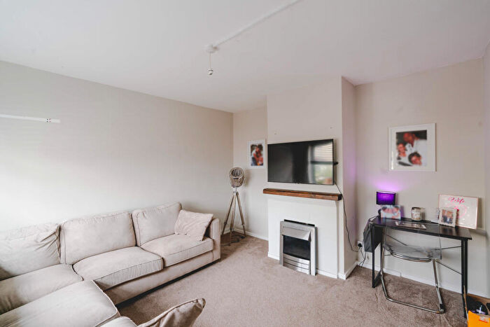 3 Bedroom Terraced House For Sale In Totshill Drive, Hartcliffe, Bristol, BS13