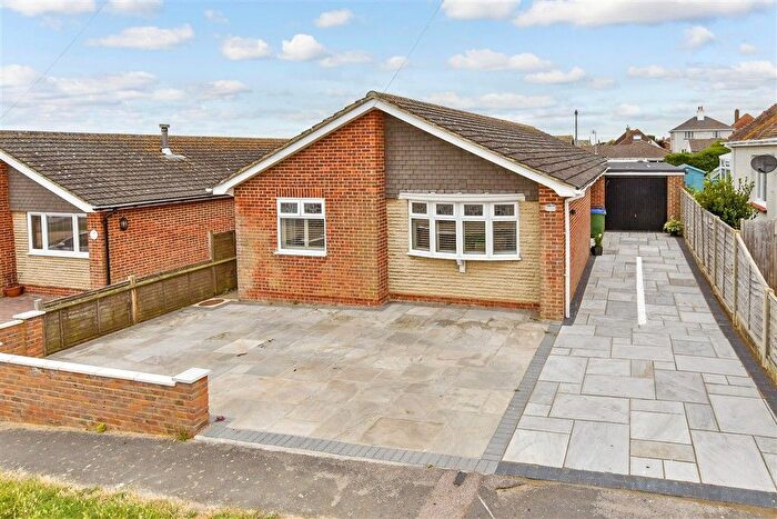 3 Bedroom Detached Bungalow For Sale In Victoria Avenue, Peacehaven, East Sussex, BN10