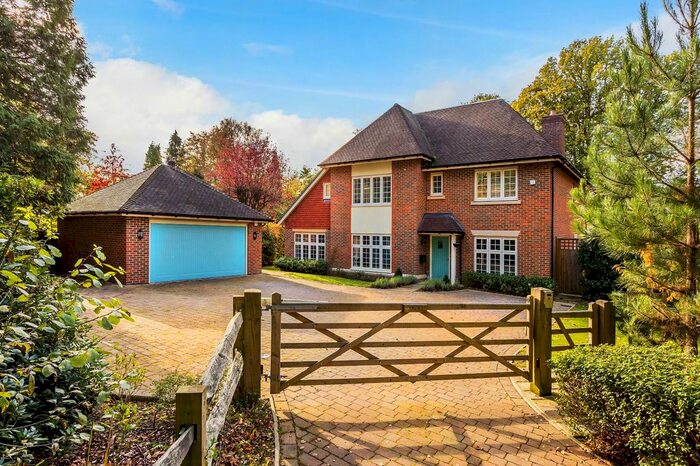 5 Bedroom Detached House To Rent In West Hill, Dormans Park, East Grinstead, RH19