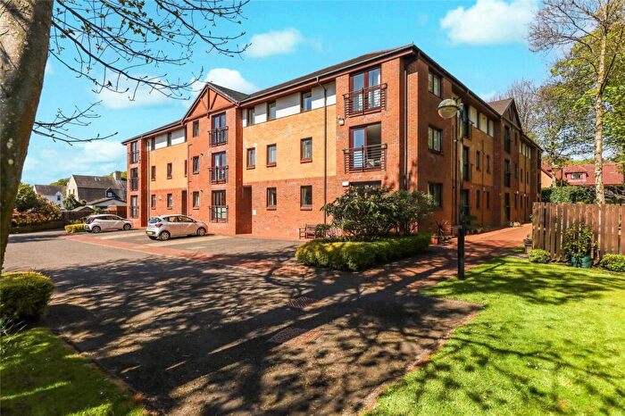 2 Bedroom Flat For Sale In West King Street, Helensburgh, Argyll And Bute, G84