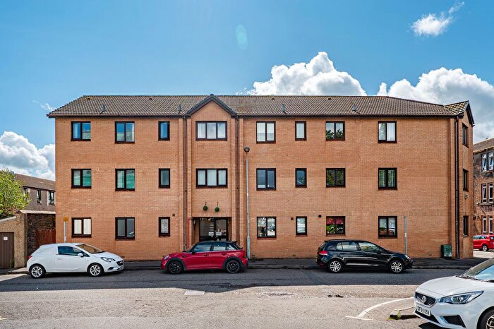 2 Bedroom Flat For Sale In Shamrock Street, Kirkintilloch, Glasgow, G66