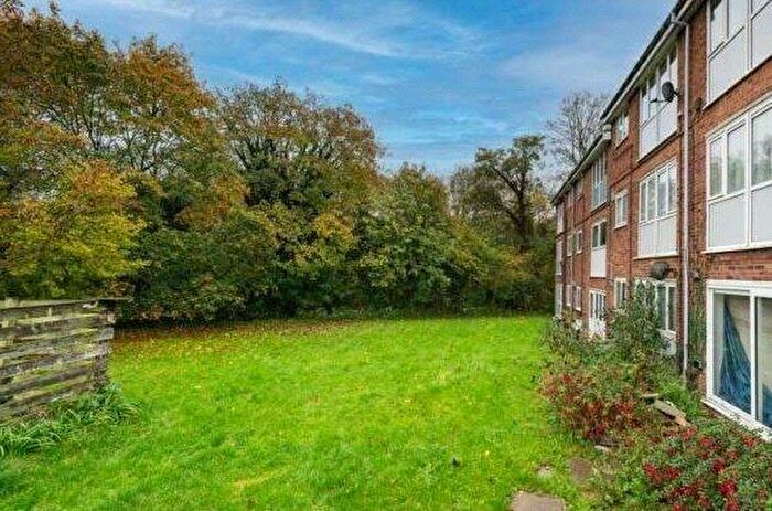 1 Bedroom Flat To Rent In Kimpton Close, Hemel Hempstead, Hertfordshire, HP2