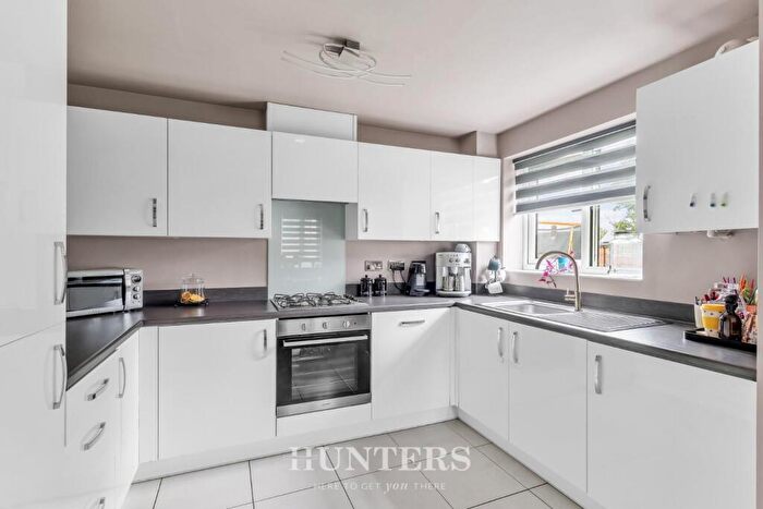3 Bedroom Detached House For Sale In Mosedale Road, Middleton, Manchester, M24