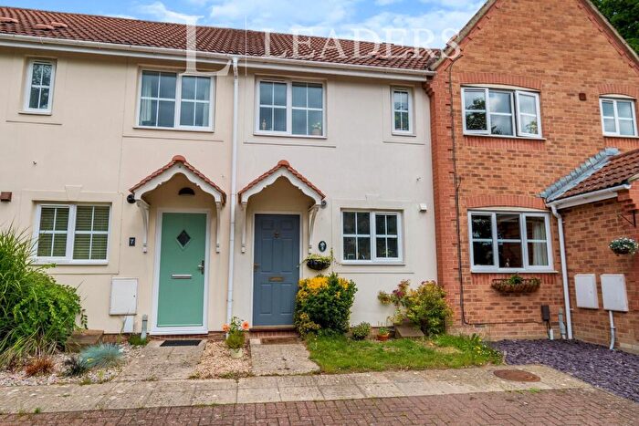 2 Bedroom House To Rent In John Bunyan Close, Whiteley, Fareham, PO15