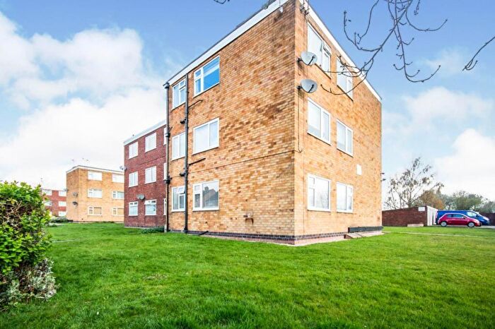 2 Bedroom Flat To Rent In Upper Eastern Green Lane, Coventry, CV5