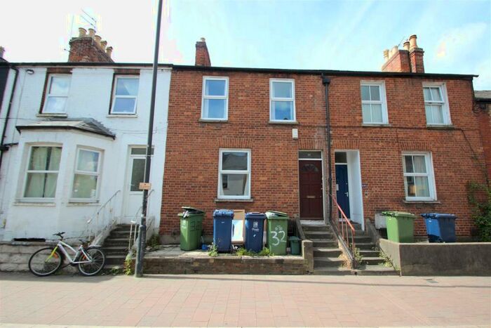 5 Bedroom House To Rent In Cowley Road Oxford, OX4