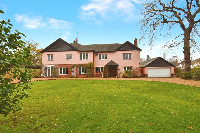 5 Bedroom Detached House For Sale In Mount Road, Upton, Wirral, CH49