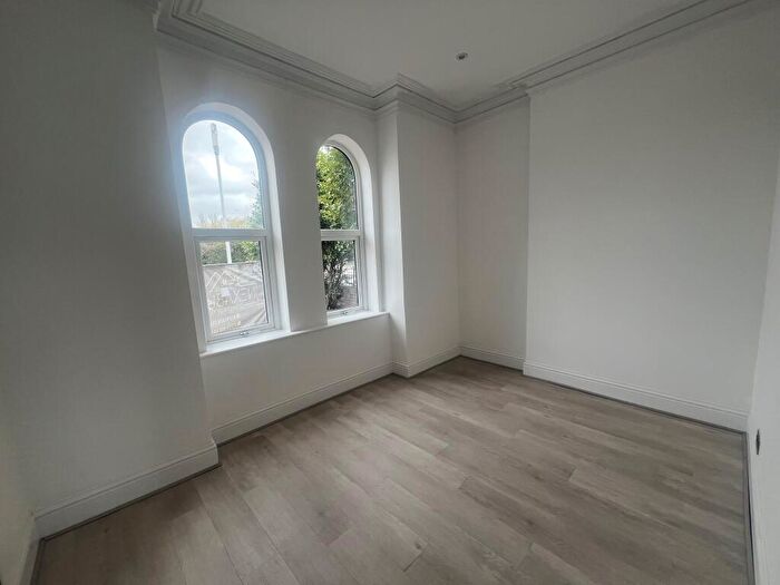 1 Bedroom Flat To Rent In Manchester Road, Denton, M34