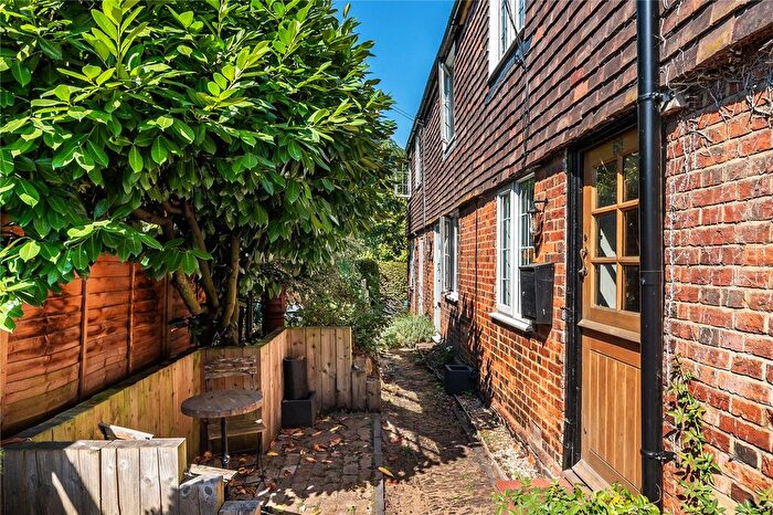 3 Bedroom Terraced House For Sale In St. Johns Hill, Sevenoaks, Kent, TN13