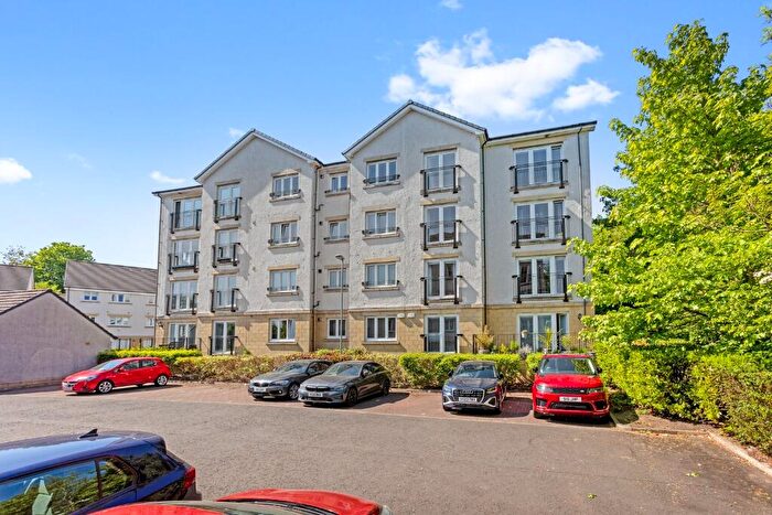 2 Bedroom Flat To Rent In Kelvindale Court, Kelvindale, Glasgow, G12