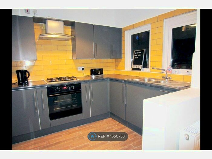 5 Bedroom Terraced House To Rent In Thornycroft Road, Liverpool, L15