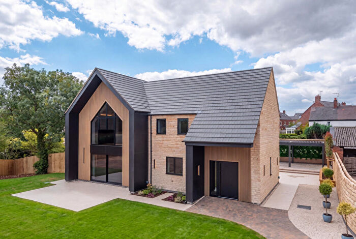 5 Bedroom Detached House For Sale In Lane End House Oakerthorpe Alfreton, Derbyshire, DE55