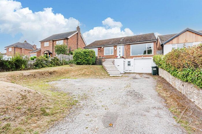 3 Bedroom Detached Bungalow For Sale In Main Road, Ravenshead, Nottingham, NG15