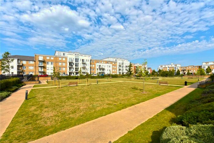 2 Bedroom Apartment To Rent In Heathland Court, Grebe Way, Maidenhead, Berkshire, SL6