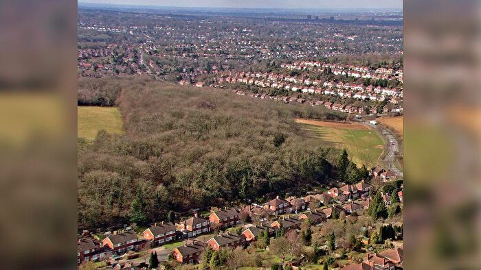 Land For Sale In Woodland Known As Holmwood Grove, Riddlesdown, London, CR2