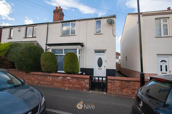 3 Bedroom Semi-Detached House For Sale In Finch Road, Balby, Doncaster, DN4
