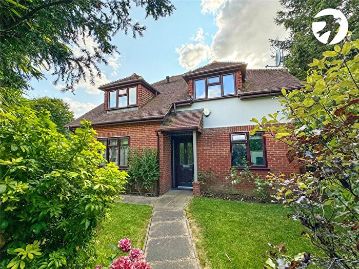 4 Bedroom Detached House For Sale In Newports, Crockenhill, Kent, BR8