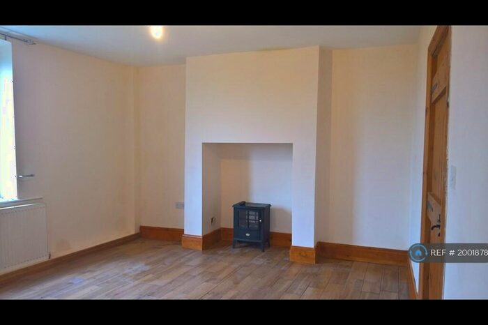 2 Bedroom Detached House To Rent In Snape Hill Road, Darfield, Barnsley, S73