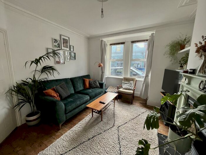 3 Bedroom House To Rent In Payne Avenue, BN3