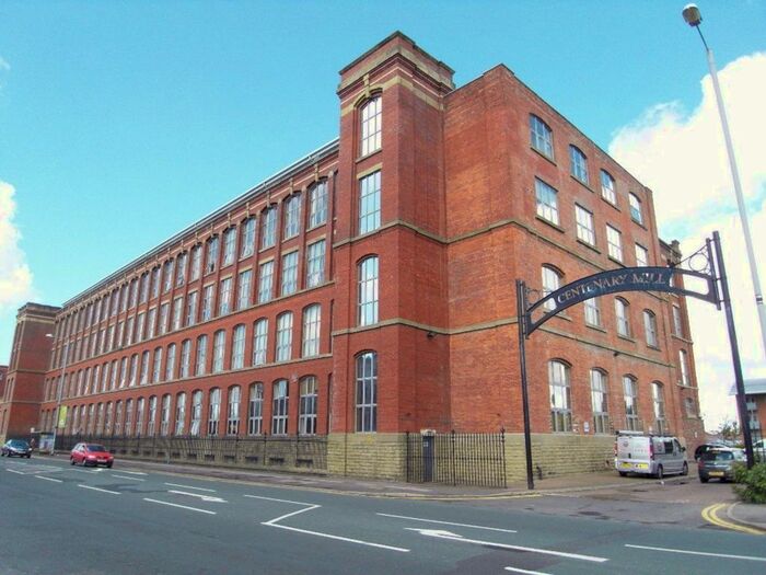 2 Bedroom Flat To Rent In New Hall Lane, Preston, PR1