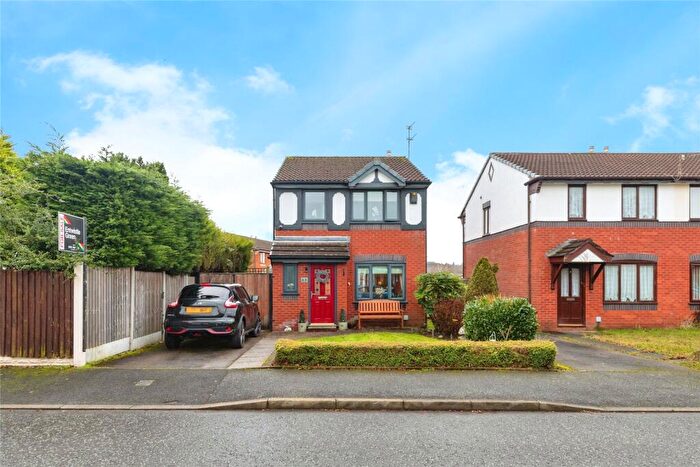 3 Bedroom Detached House For Sale In Bankside Avenue, Radcliffe, Manchester, Greater Manchester, M26