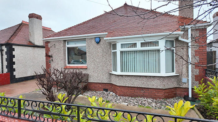 3 Bedroom Detached Bungalow For Sale In Oakwood Road, Rhyl, LL18