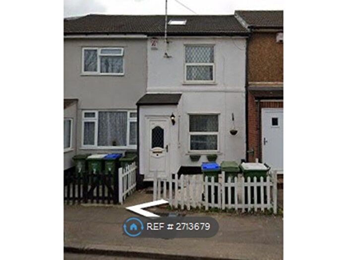 3 Bedroom Terraced House To Rent In Crescent Road, Erith, DA8