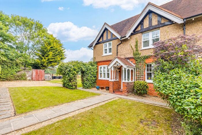 5 Bedroom Semi-detached House For Sale In Ponsbourne Park, Newgate Street, Hertford, SG13