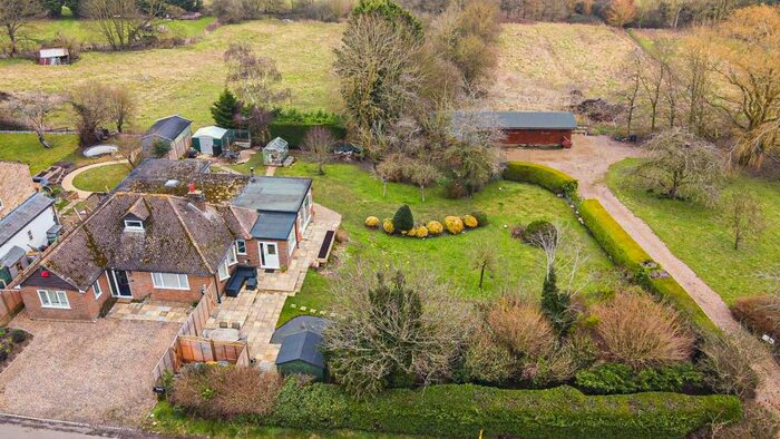 4 Bedroom Detached House For Sale In Goose Lodge House, Church End, Leighton Buzzard, LU7