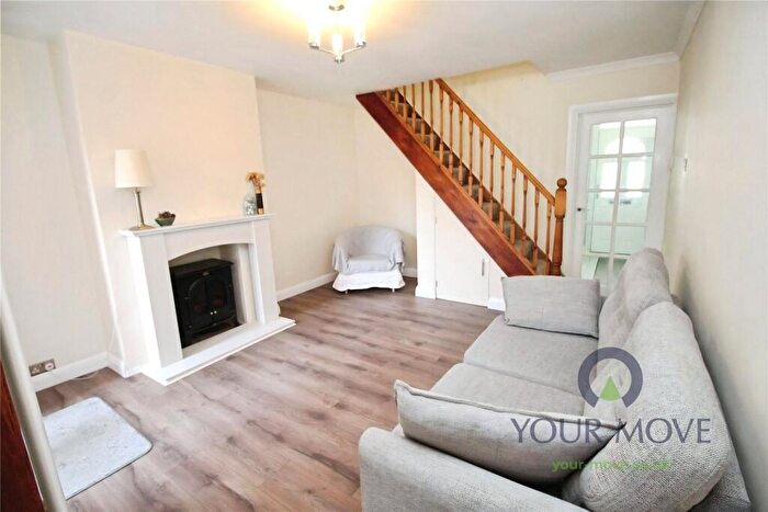 2 Bedroom Terraced House To Rent In College Road, Bedford, Bedfordshire, MK42