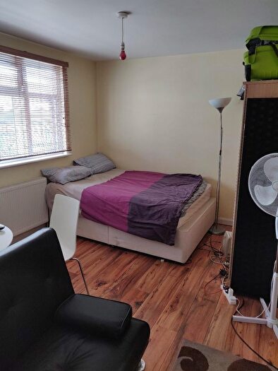 Studio To Rent In Barkingside High Street, Barkingside, IG6