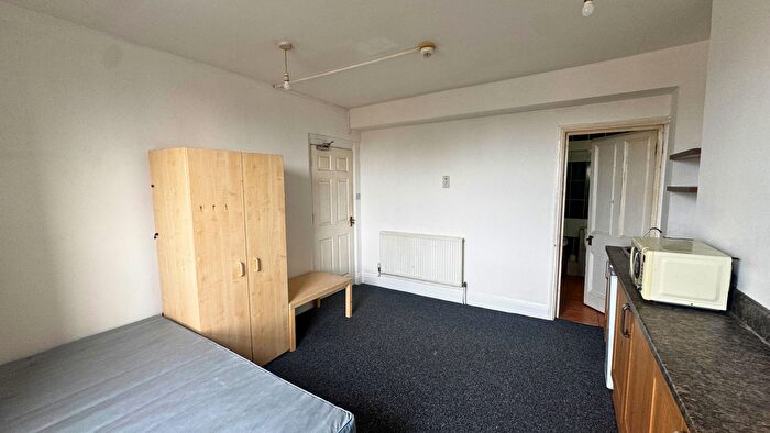 1 Bedroom Studio To Rent In Gloucester Road, Avonmouth, Bristol, BS11