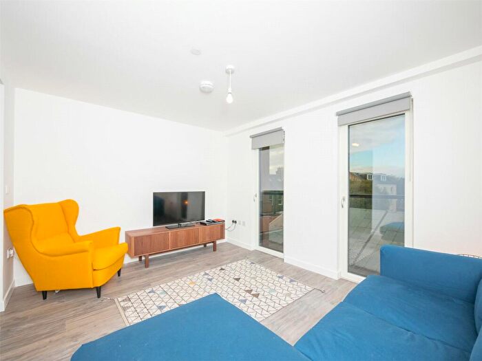 1 Bedroom Flat To Rent In Couper Street, Edinburgh, EH6