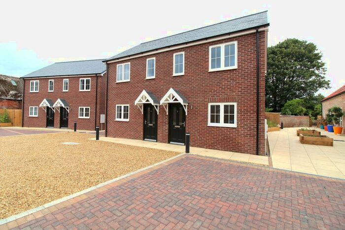 2 Bedroom Semi-Detached House To Rent In Red Cow Drive, Donington, PE11