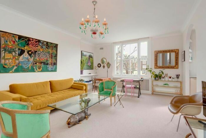 2 Bedroom Flat To Rent In Warrington Crescent, London, W9