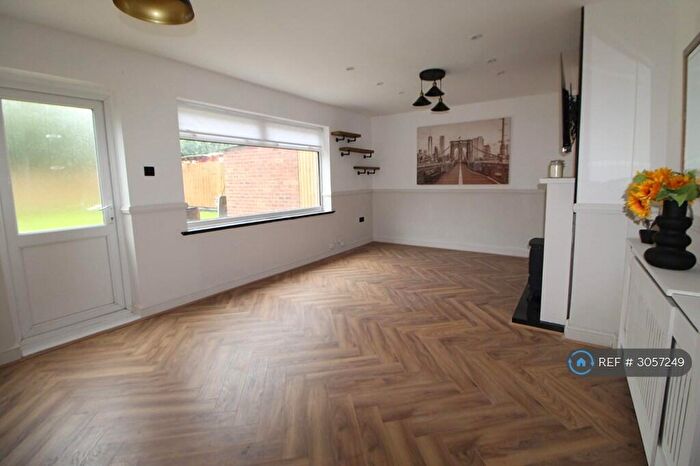 3 Bedroom Terraced House To Rent In Mill Park Drive, Wirral, CH62