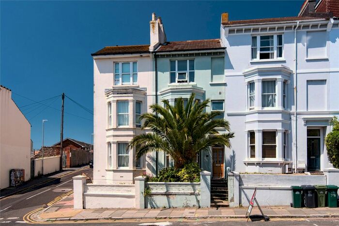 4 Bedroom Terraced House To Rent In Queens Park Road, Brighton, East Sussex, BN2