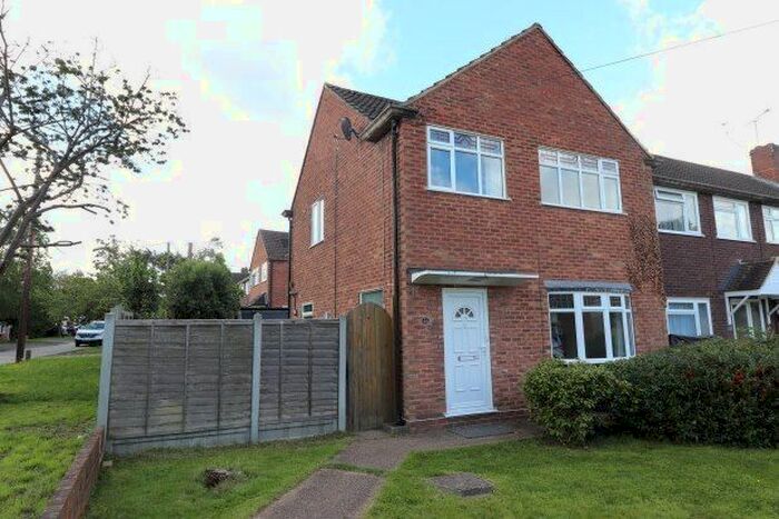 3 Bedroom Property To Rent In Storr Gardens, Brentwood, CM13